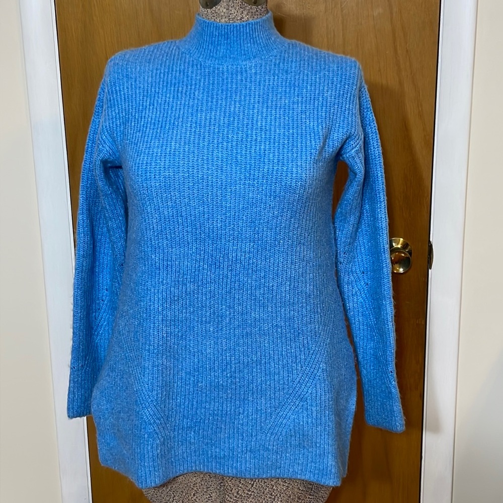Old Navy Womens XS Blue Sweater Funnel Neck